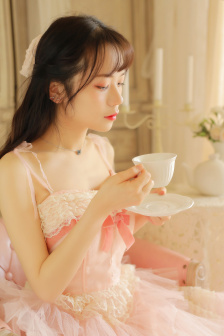 俄罗斯少妇大屁股XXXXX