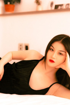 乳色吐息在线观看全集免费观看